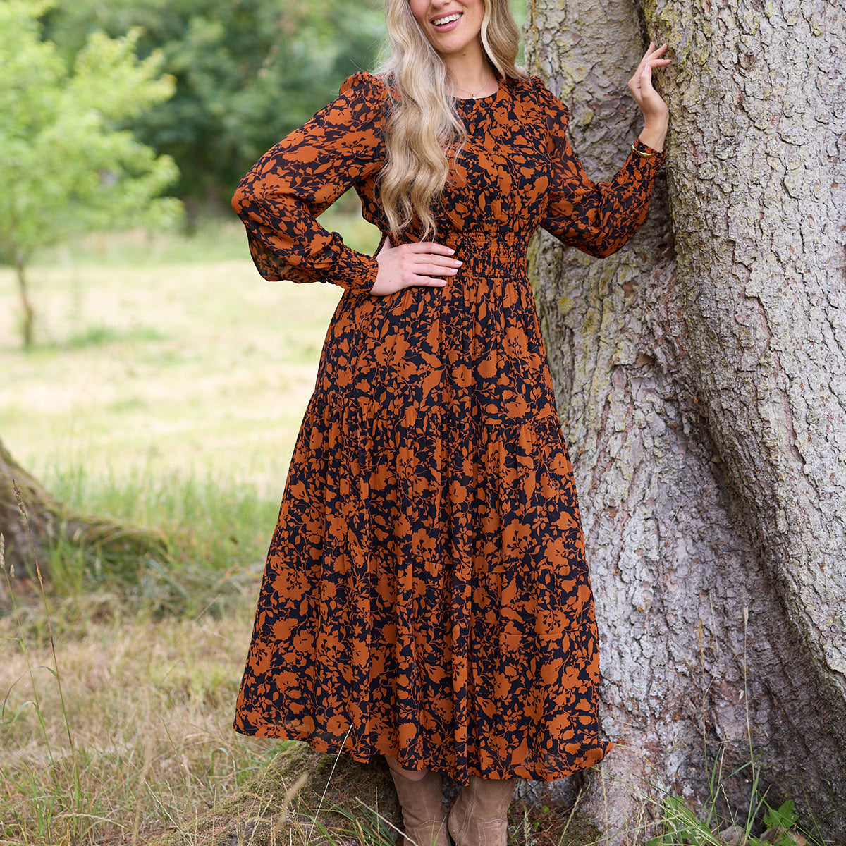 sleeve in dress Shop Autumn – This is Unfolded Hand wrinkle%2C%20brighter%20colors Color:Blue Steel Cynthia Rowley | Bea EMBROIDERED-BODICE