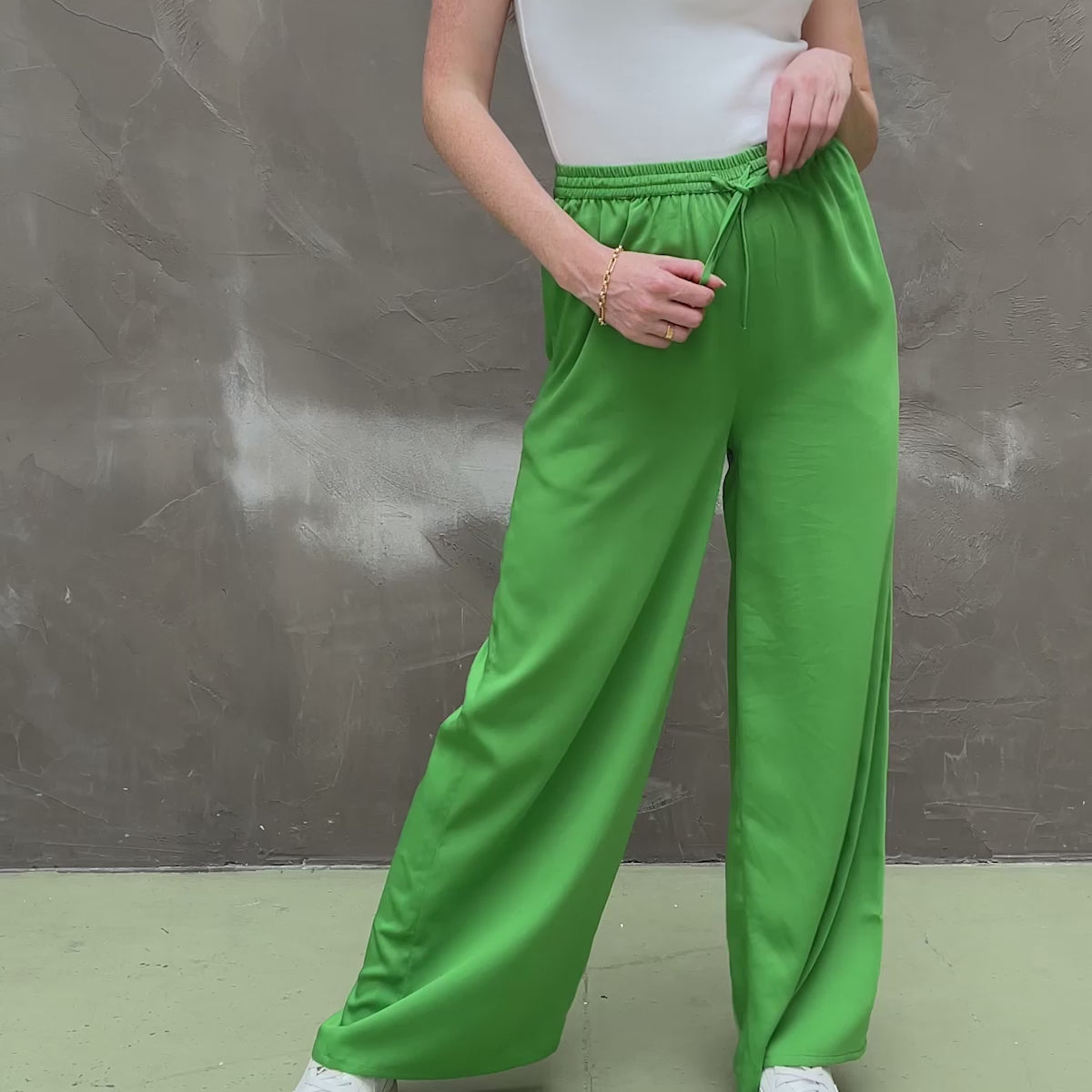 Sophia - Wide Leg Trouser - Green – This is Unfolded