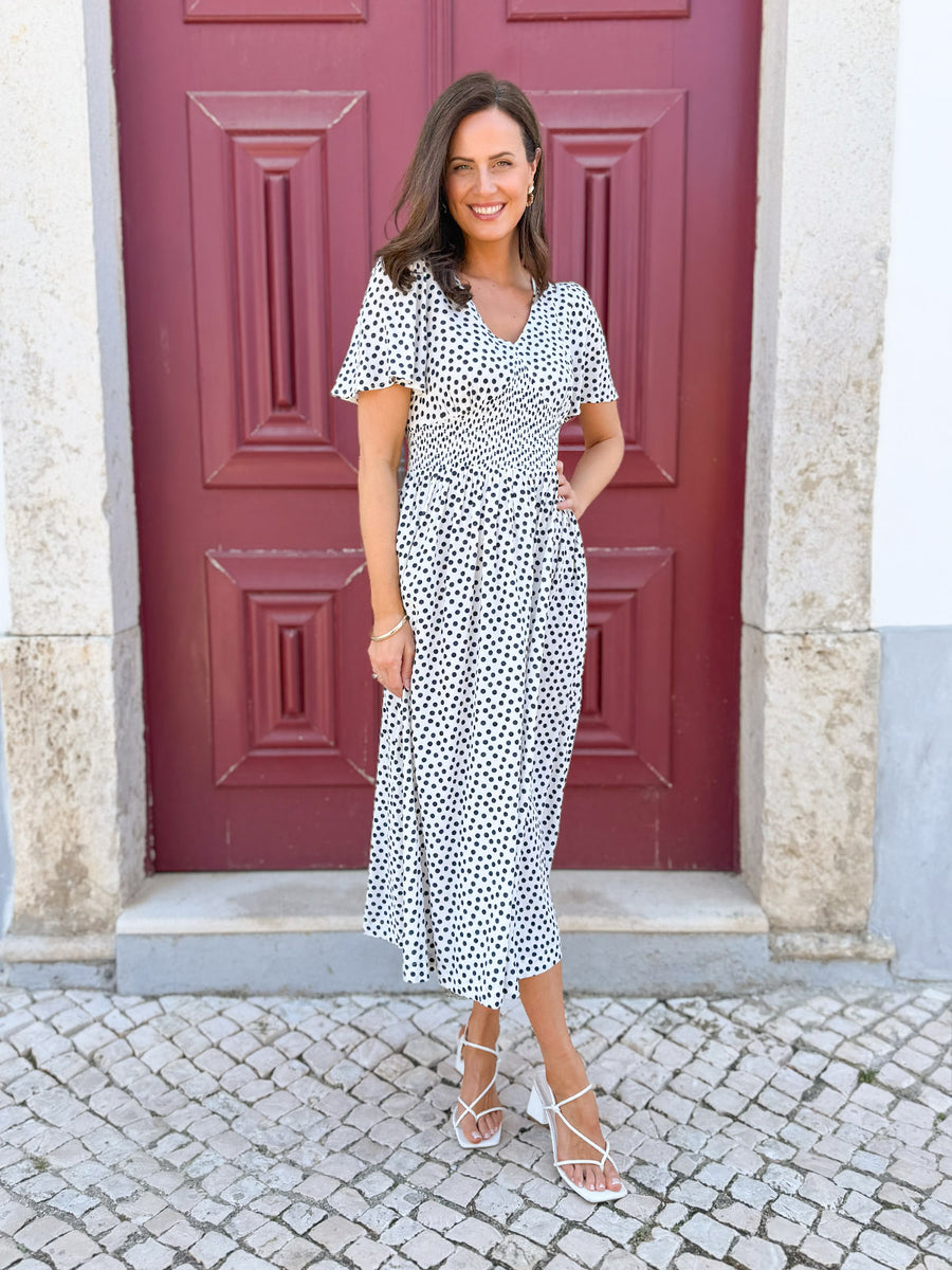 Maddie Short Sleeve Dress - Polka Dot Print This is Unfolded Maddie Short Sleeve Dress - Polka Dot Print This is Unfolded