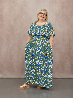 _0000s_0002_C23-Dia-Scoop-Neck-Dress-Green-Floral-CUSTOMER-04.jpg