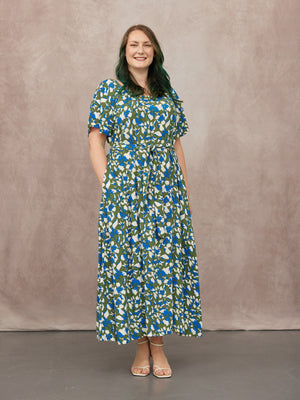 _0000s_0003_C23-Dia-Scoop-Neck-Dress-Green-Floral-CUSTOMER-03.jpg
