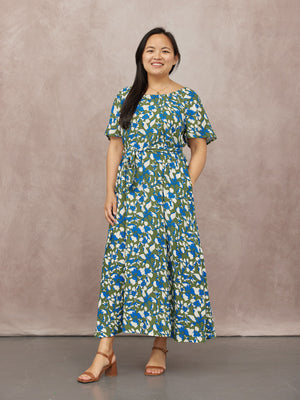 _0000s_0004_C23-Dia-Scoop-Neck-Dress-Green-Floral-CUSTOMER-03.jpg