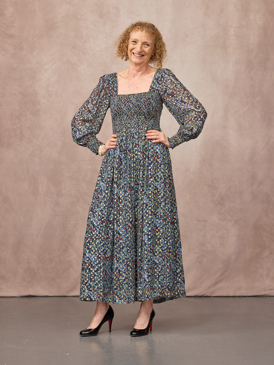 Jane wears size 8 Regular