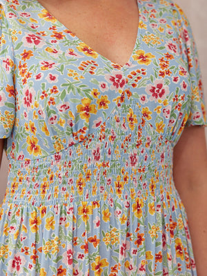 _0000s_0007_C23-Maddie-Short-Sleeve-Dress-Light-Blue-Floral-DETAIL-05.jpg