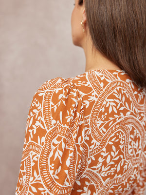 _0000s_0007_C24-Yara-Long-Sleeve-V-Neck-Top-Burnt-Orange-and-Ecru-Block-Print-DETAIL-01.jpg