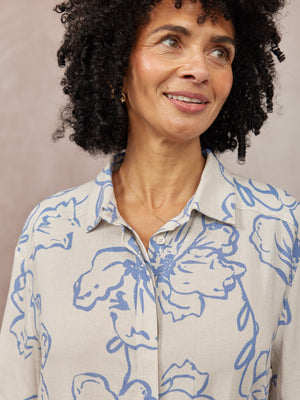 _0000s_0008_C23-Sue-Printed-Linen-Mix-Shirt-Blue-Floral-DETAIL-02.jpg