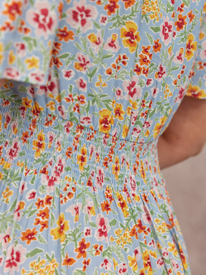 _0000s_0009_C23-Maddie-Short-Sleeve-Dress-Light-Blue-Floral-DETAIL-03.jpg