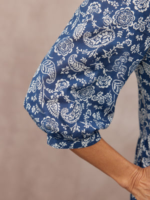 _0000s_0009_C23-Pauline-Relaxed-Dress-Navy-Paisley-Print-DETAIL-02.jpg