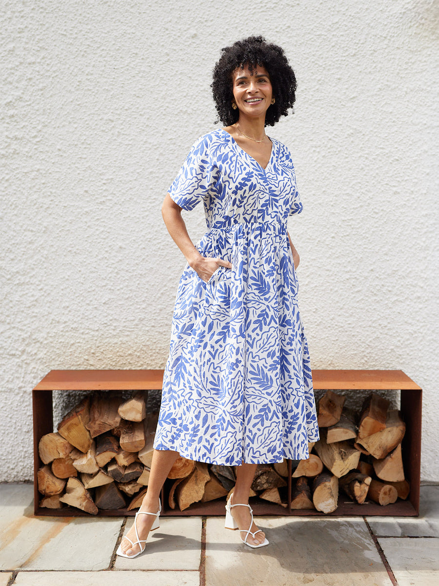 blue and white leaf print dress Leaf Print Dress 80s Blue White Floral Wrap Short Sleeve Collar Button Front V Neck Vintage Summer Sundress Cottagecore Medium M