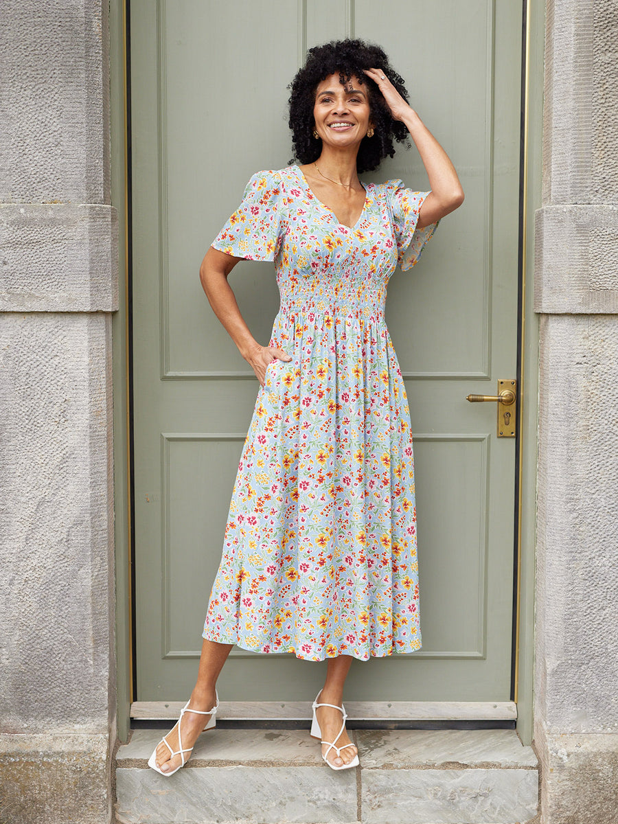 floral print short sleeve dress Clydie White Floral Cap Sleeve Midi Dress - US 10