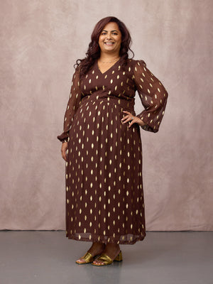_0001_C26-Minna-Relaxed-Lurex-Dress-Chocolate-Gold-CUSTOMER-03.jpg
