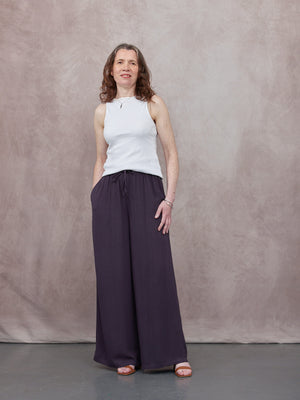 _0001_Celia-Crinkle-Trouser-Washed-Navy-CUSTOMER-02.jpg