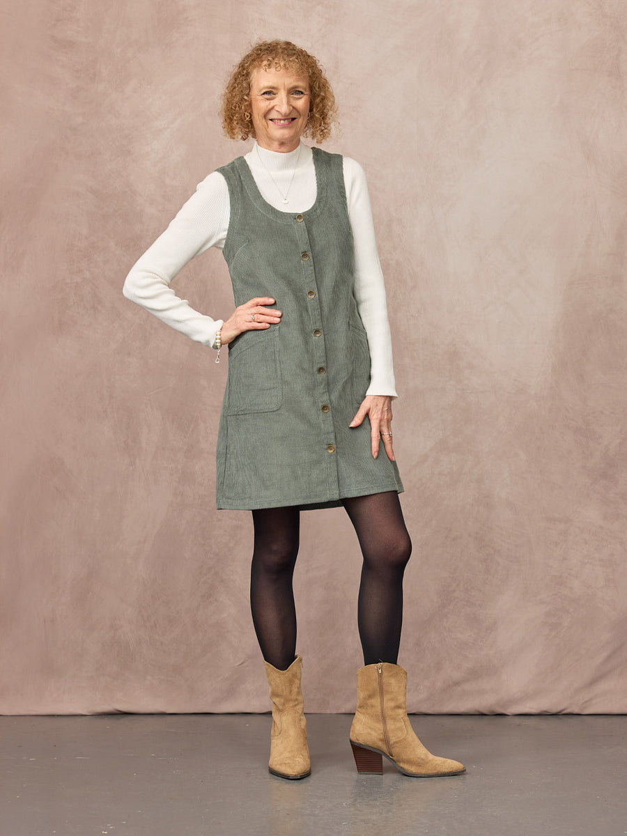 Jane wears size 8 Regular