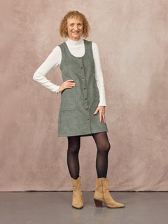 Jane wears size 8 Regular