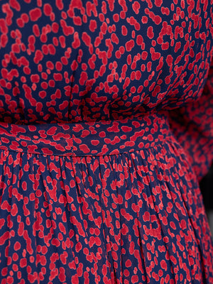 _0001s_0007_C28-Julia-Shirt-Dress-Red-Navy-Painted-Spot-Print-DETAIL-01.jpg