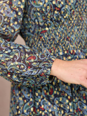 _0001s_0009_C27-Maddie-Long-Sleeve-V-Neck-Dress-Paisley-Print-with-Lurex-DETAIL-02.jpg