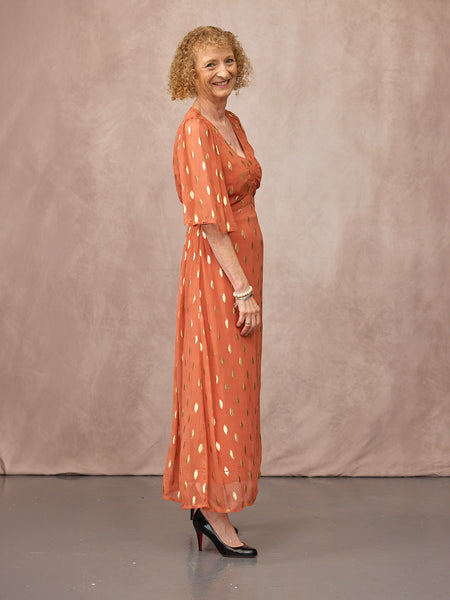 Jane wears size 8 Regular