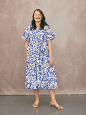 _0003_C23-Fern-Relaxed-Dress-Blue-White-Leaf-Print-CUSTOMER-03.jpg
