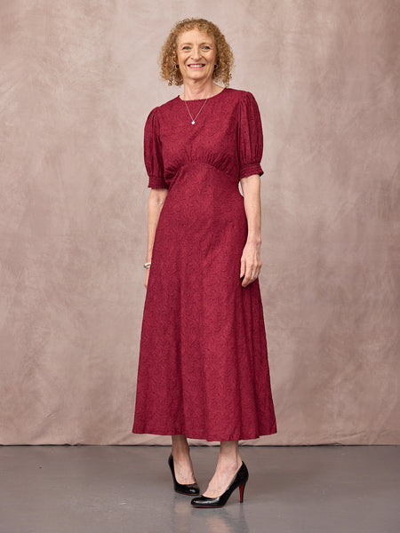 Jane wears size 8 Regular