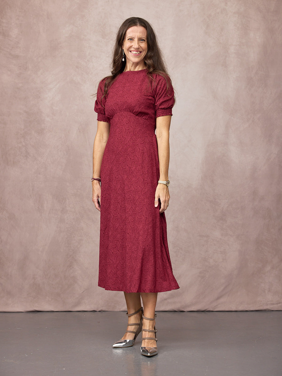 Claire wears size 8 Regular