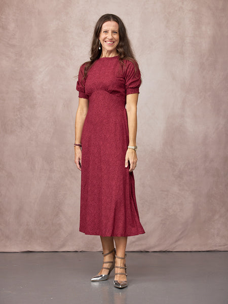 Claire wears size 8 Regular