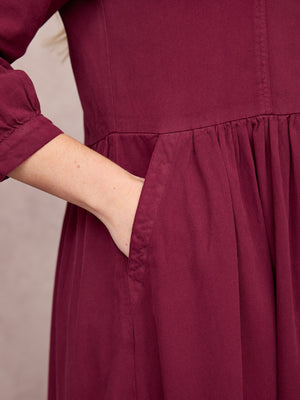 _0004s_0006_C28-Daisie-Shirt-Dress-Burgundy-DETAIL-02.jpg