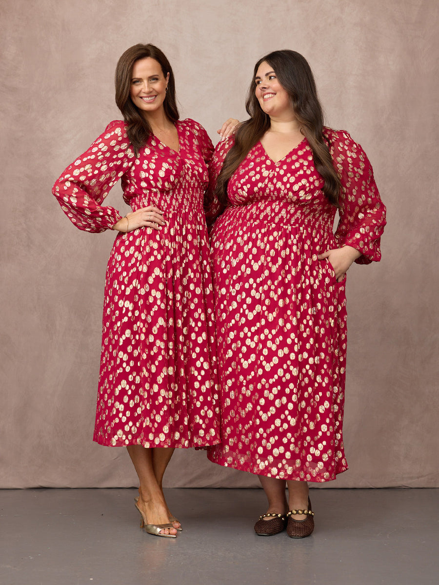 Lucy wears size 24 Regular, Sarah wears size 10 Regular