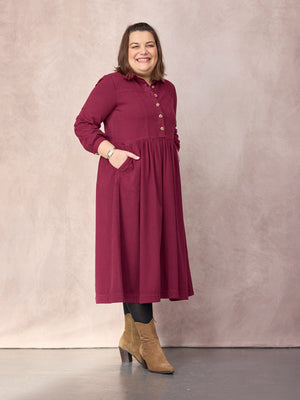 _0004s_0018_C28-Daisie-Shirt-Dress-Burgundy-CUSTOMER-07.jpg