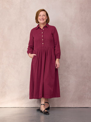 _0004s_0019_C28-Daisie-Shirt-Dress-Burgundy-CUSTOMER-06.jpg