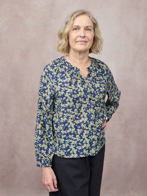 _0005s_0007_C25-Niya-Button-Through-Blouse-Navy-&-Green-Leaf-Print-CUSTOMER-03.jpg