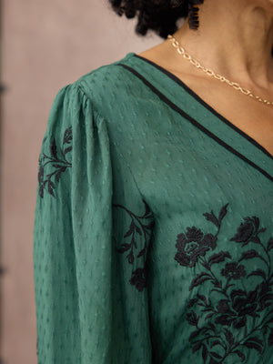 _0006s_0016_C26-Lucy-Embroidered-Long-Sleeve-Dress-Green-Black-DETAIL-02.jpg