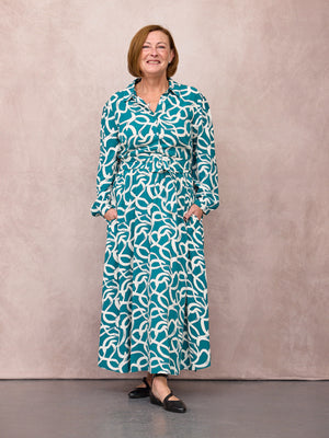 _0006s_0018_C28-Camilla-Long-Sleeve-Shirt-Dress-Green-Graphic-Lines-Print-CUSTOMER-06.jpg