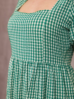_0007s_0008_C22.2-Judy-Square-Neck-Dress-Green-Gingham-DETAIL-02.jpg
