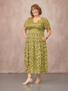 Christine wears size 18 Regular