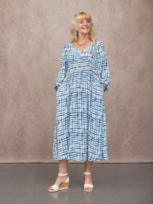 _0008s_0017_C24-Maddie-V-Neck-Long-Sleeve-Dress-Geometric-Blue-and-White-Print-CUSTOMER-02.jpg