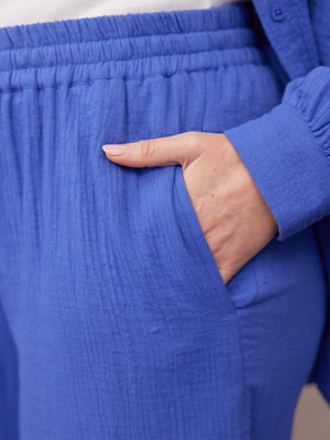 _0009s_0006_C22.2-Joy-Cotton-Crinkle-Trouser-Cobalt-Blue-DETAIL-03.jpg