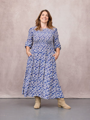 _0011s_0005_C25-Jenny-Shirred-Bodice-Dress-Navy-Shadow-Floral-Print-CUSTOMER-05.jpg