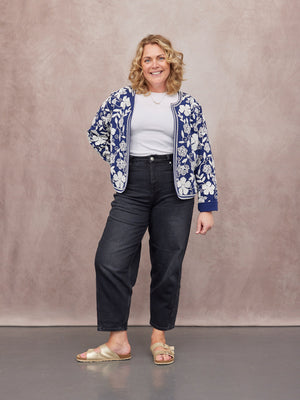 _0012s_0002_C22.2-Elaine-Embroidered-Jacket-Reversible-Navy-CUSTOMER-03.jpg