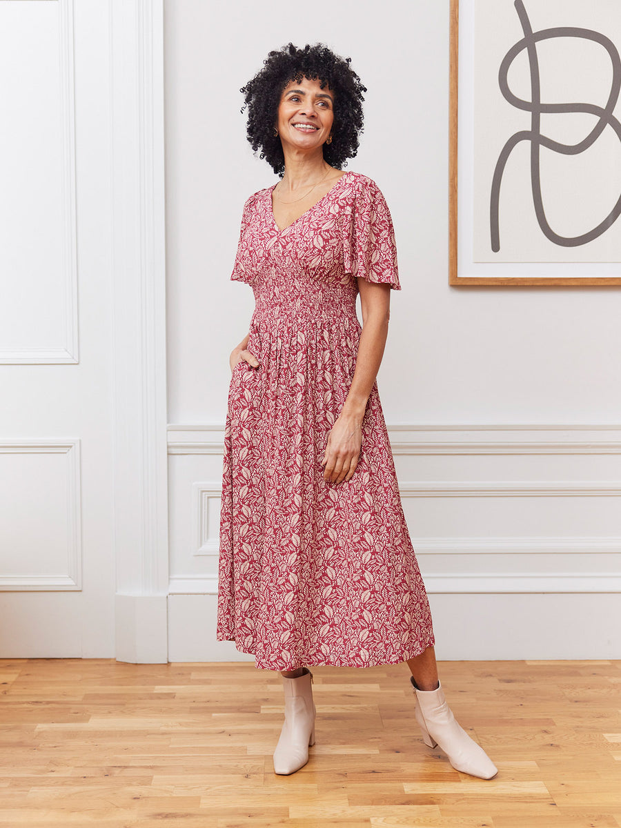 Maddie Short Sleeve Dress - Maroon Leaf Print