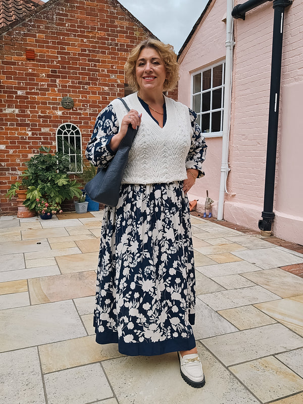 Barbara - Notch Neck Dress - Navy Floral