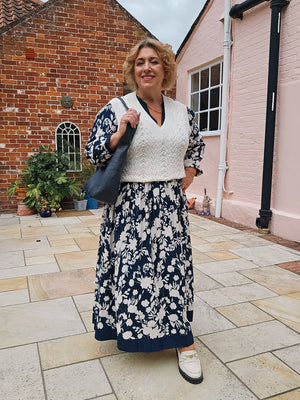 Barbara - Notch Neck Dress - Navy Floral