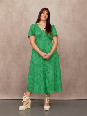 C22.1-Allegra-Broderie-Dress-Green-CUSTOMER-01.jpg