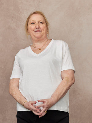 C22.1-Cathy-V-Neck-Tee-White-CUSTOMER-01.jpg