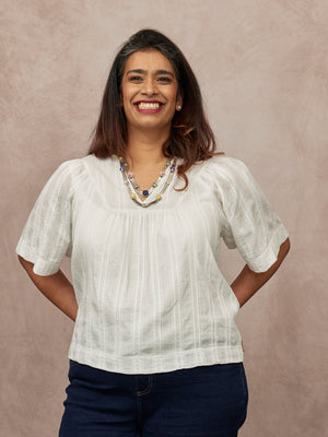 C22.1-Edith-Textured-Relaxed-Top-White-CUSTOMER-02.jpg