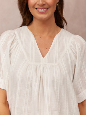 C22.1-Edith-Textured-Relaxed-Top-White-DETAIL-03.jpg