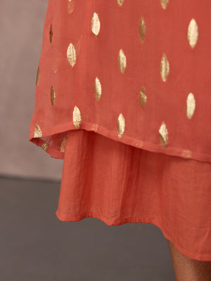 C26-Helena-Elbow-Length-Sleeve-Lurex-Dress-Cinnamon-Gold-DETAIL-03.jpg