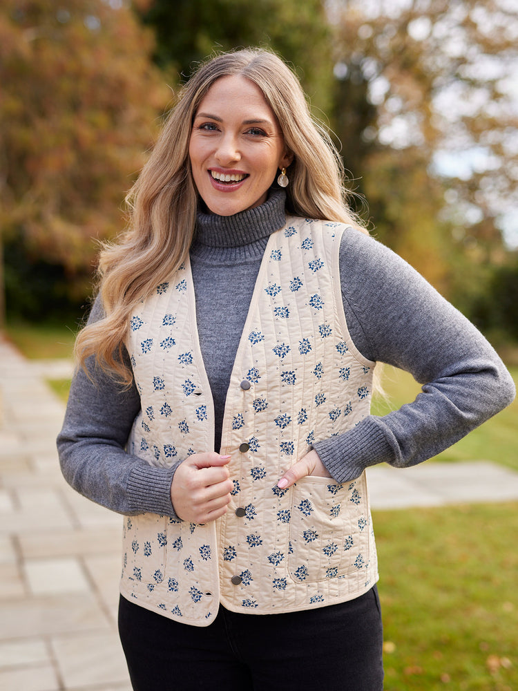 Eva - Quilted Gilet - Floral