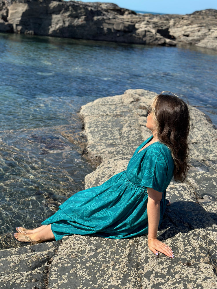 Fern - V Neck Relaxed Dress - Teal Leaf Print