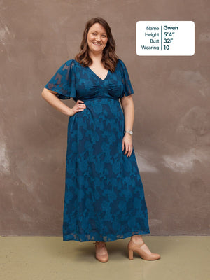 Helena Short Sleeve Jacquard Dress - Floral