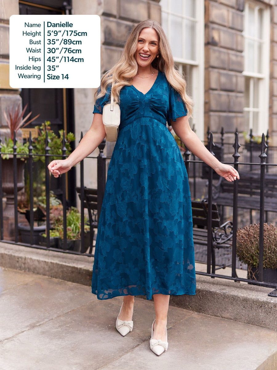 Helena Short Sleeve Jacquard Dress - Floral